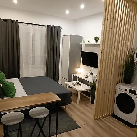 Tres Agreable * Roubaix