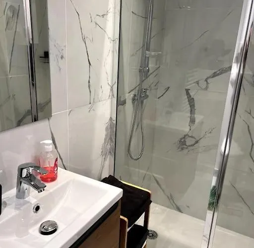 Tres Agreable * Roubaix